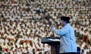 Kepentingan Rakyat di Atas Semua Kepentingan, Prabowo Berkata Saat di Hadapan Belasan Ribu Pelaksana MBG